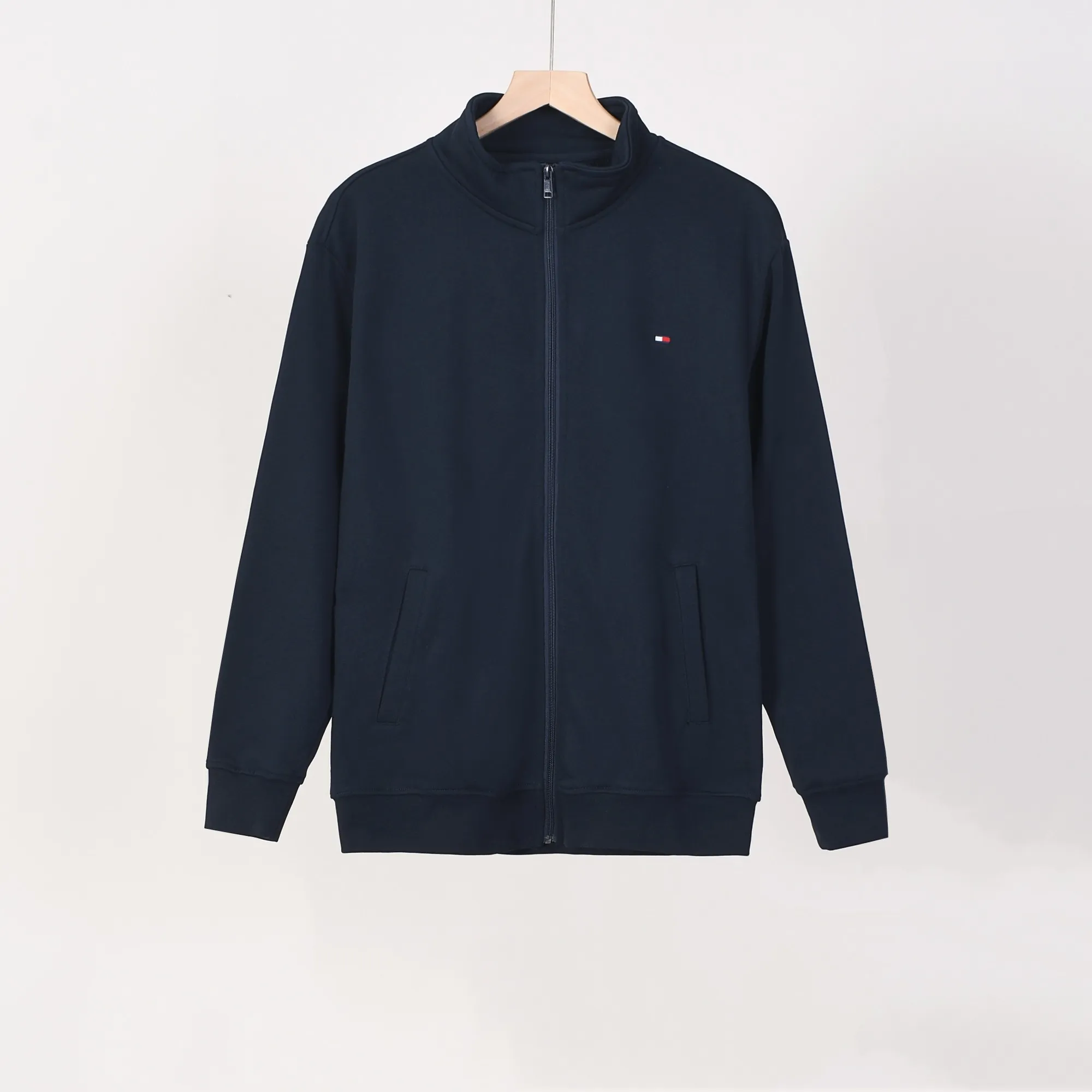 P220 802# Tommy zipper stand collar sweatshirt jacket Color: black gray royal blue Size: M-XXL Fabric: 350g cotton terry